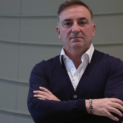 Carlos Carvalhal apontado como possível treinador do Almería