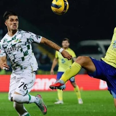 Dinis Pinto abdica férias para prosseguir recuperação de lesão no ombro