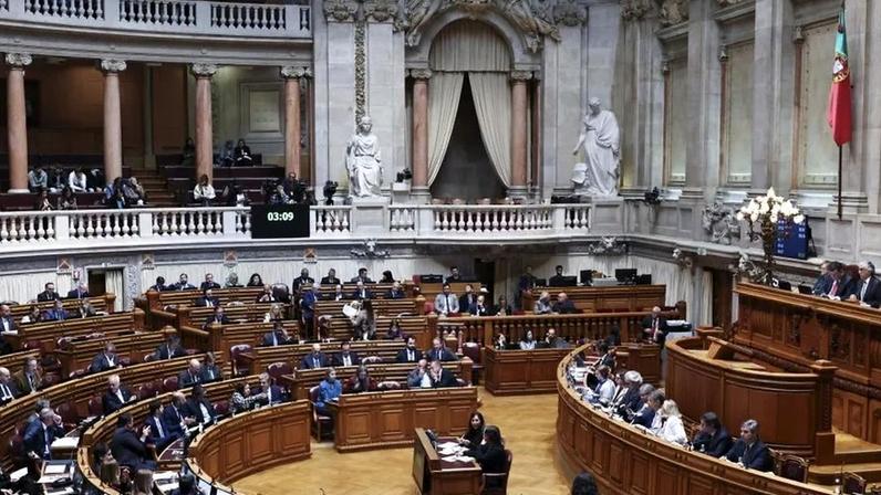 Rejeitada a revisão da reforma laboral na generalidade