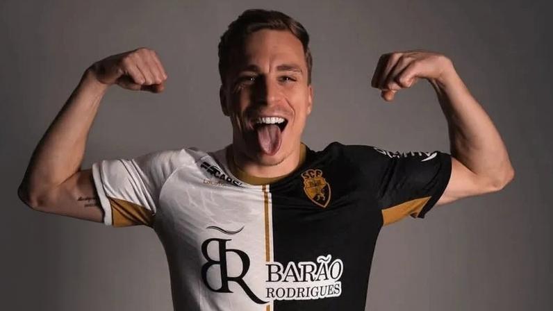 Alex Pinto vai continuar na capital algarvia