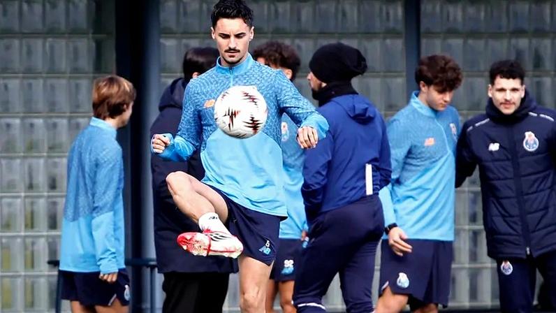 Eustáquio permanece incerto sobre regresso ao FC Porto