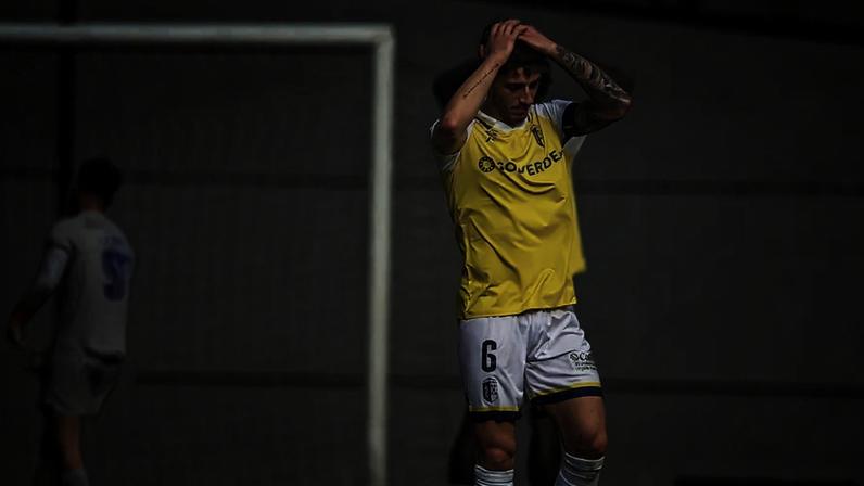 Vizela confirma saída de Jota Gonçalves