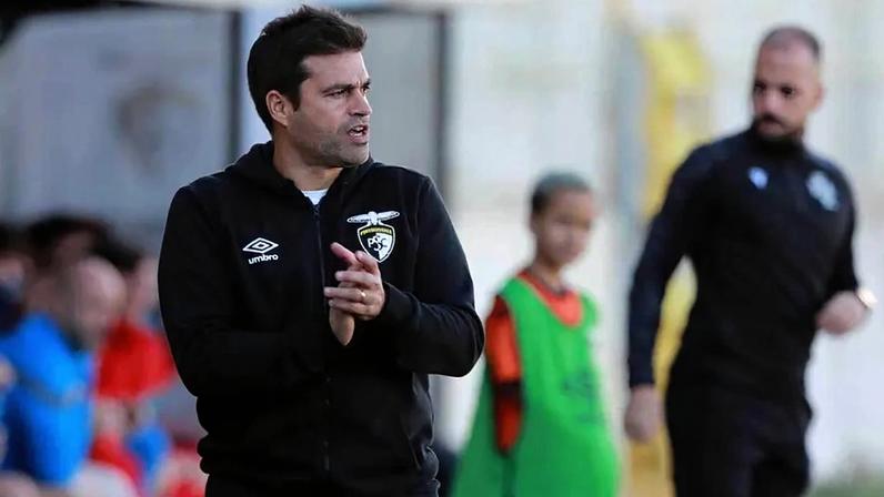 Tiago Fernandes volta ao Sporting para liderar a equipa B