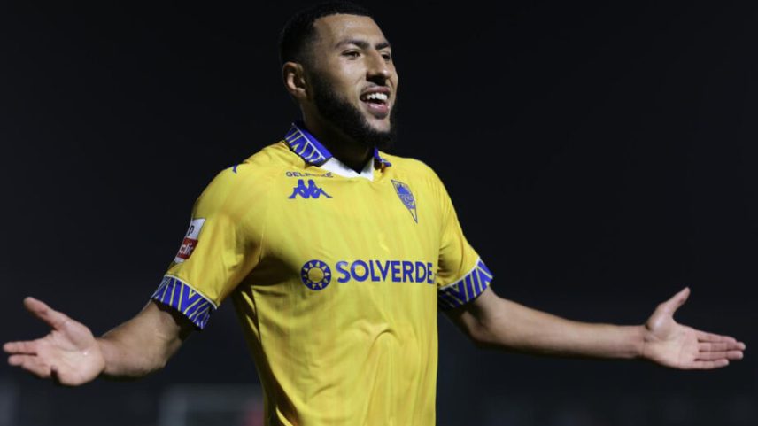 Begraoui ainda sem chamada sobre transferência para Saint-Étienne