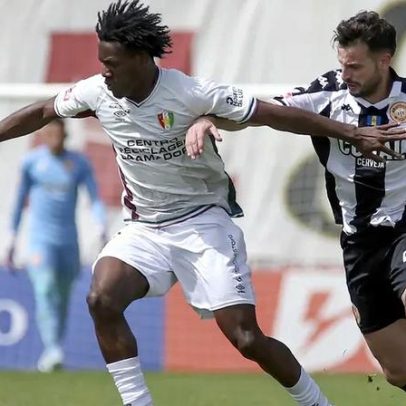 Eddy Doué continua a valorizar-se em Toulon