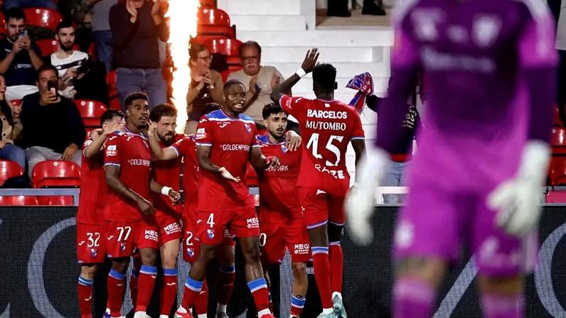 Gil Vicente será o primeiro adversário do Santos no estágio em Portugal