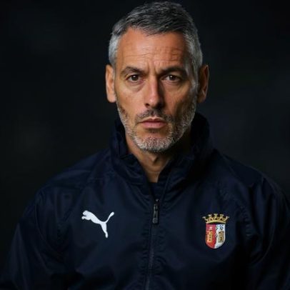 Imprensa holandesa aponta Vicens como possível alvo do Feyenoord