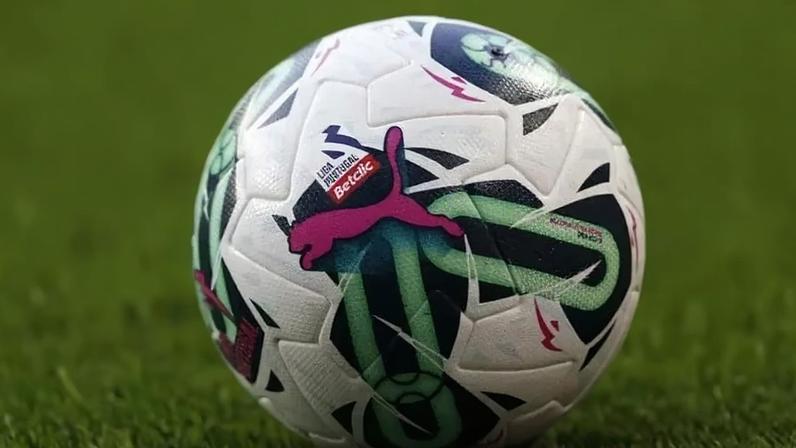 Bola de Futebol