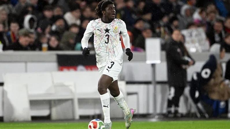 FC Porto mantém interesse na contratação de Caleb Yirenkyi