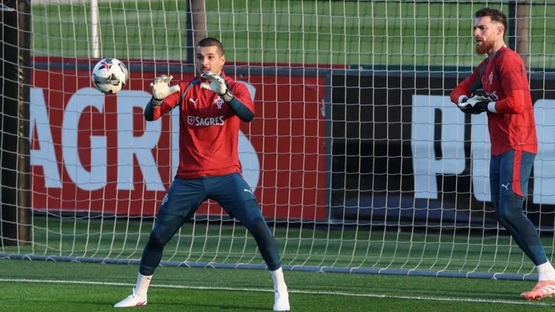 Ricardo Velho afirma estar feliz por ajudar a Seleção em qualquer função