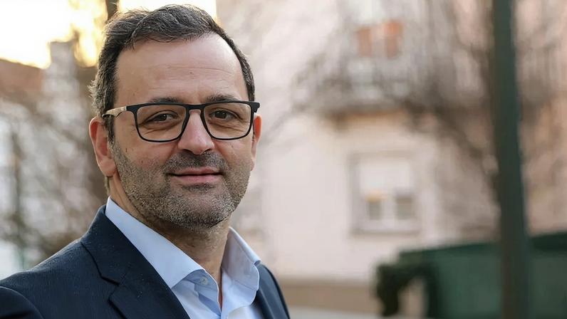 Viriato Sampaio apresenta representante do V. Guimarães às entidades desportivas