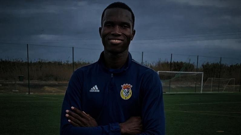 Defesas dos juniores do Alverca despertam interesse de West Ham e Leicester