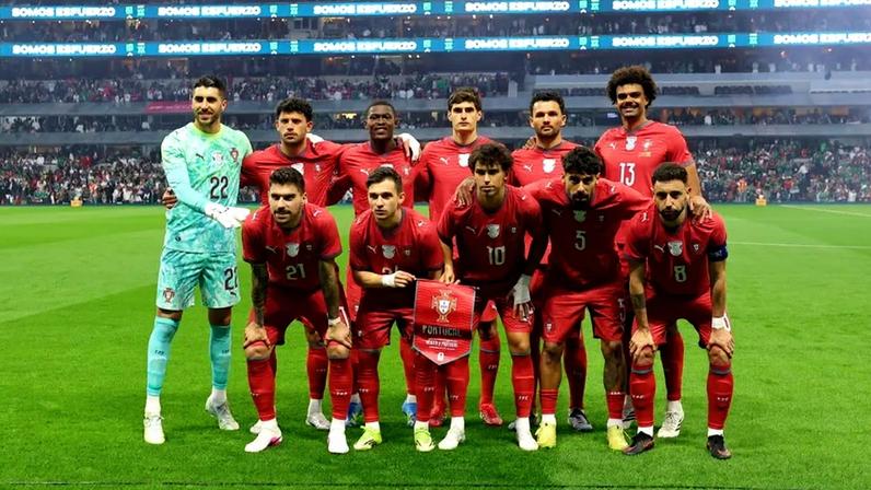 Portugal vai disputar toda a fase de grupos com a camisola principal