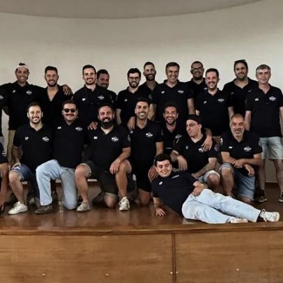 Participantes da Liga Record reúnem-se no fim da época com símbolo nas camisolas