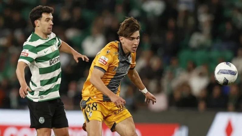 V. Guimarães anuncia sete renovações com Nogueira e campeão europeu sub-17
