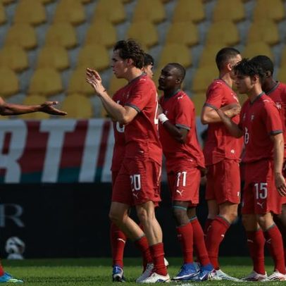 Gustavo Sá freia euforia com o Europeu e aposta em jogo a jogo