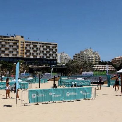Portuguesas garantem vaga aos oitavos na Praia da Rocha