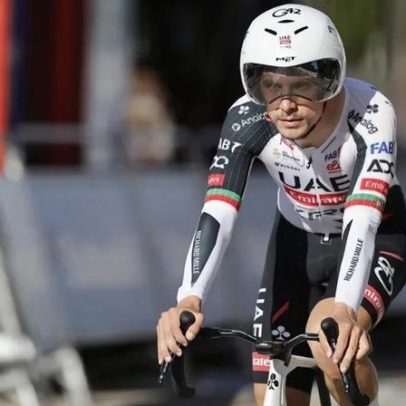 João Almeida regressa à competição com Isaac del Toro
