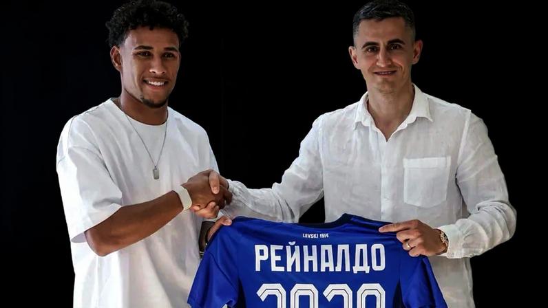 Reinaldo trocou o Santa Clara pelo Levski Sofia