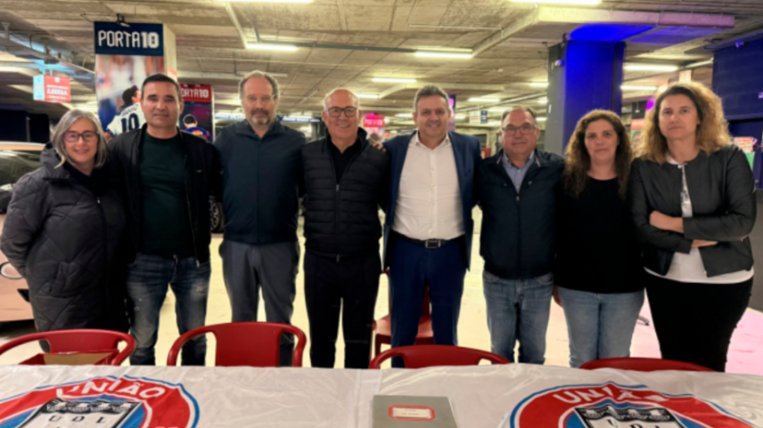 Luís Carlos Caetano (quarto a contar da esquerda) é o presidente da U. Leiria