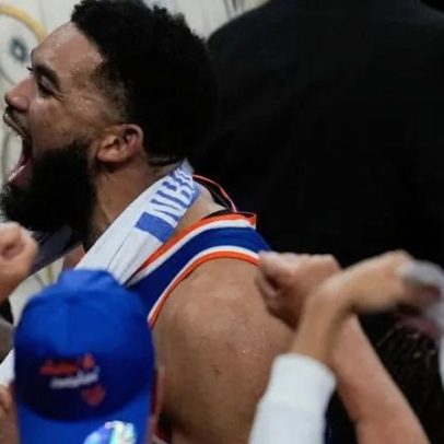 Knicks vencem em San Antonio e aproximam-se do título da NBA