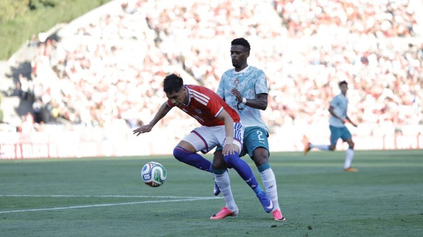 Nélson Semedo foi titular