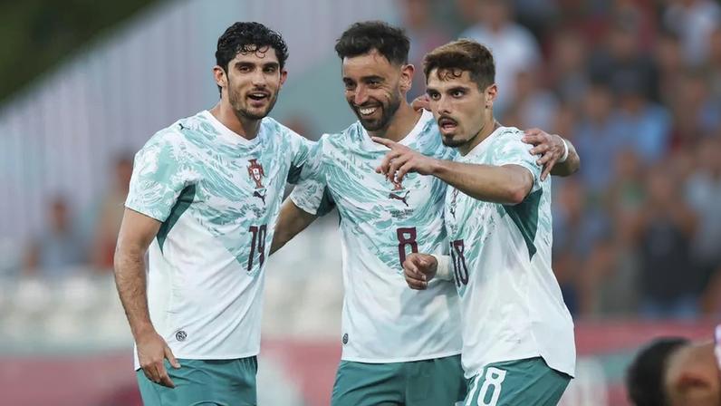 Gonçalo Guedes, Bruno Fernandes e Pedro Neto