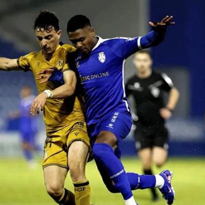 Trio do Feirense perto de sair do clube