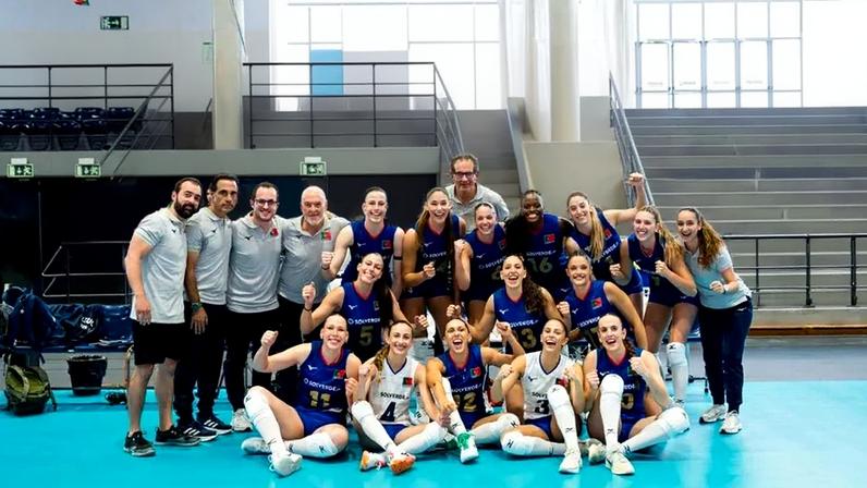 Seleção feminina vence a Macedónia na Liga Europeia de voleibol