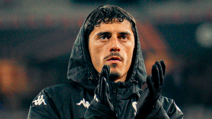 Tiago Gouveia quer provar-se a Marco Silva e desperta cobiça no estrangeiro