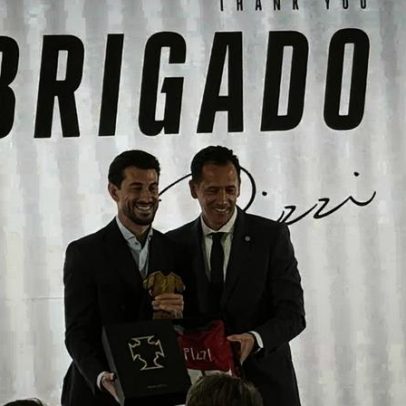Pedro Proença homenageia Pizzi e celebra carreira de um dos nossos eternos heróis