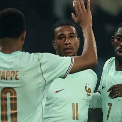 França vence Irlanda do Norte com hat-trick de Olise