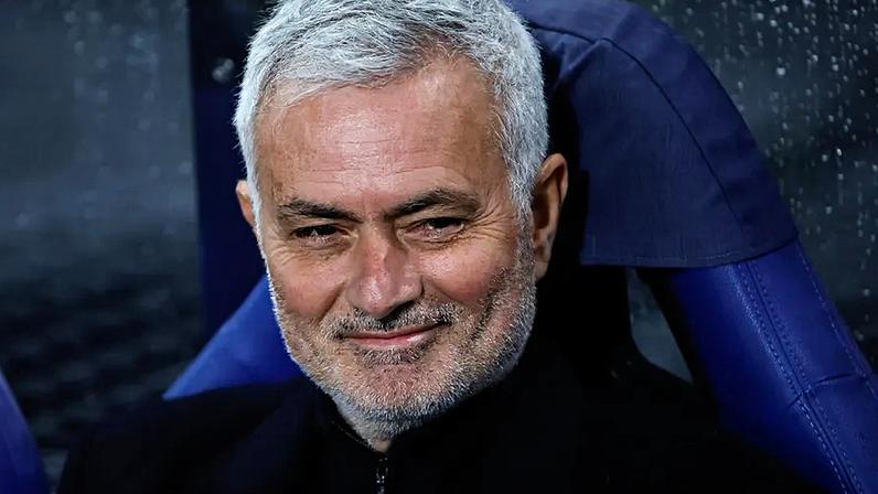 José Mourinho vai regressar ao Real Madrid