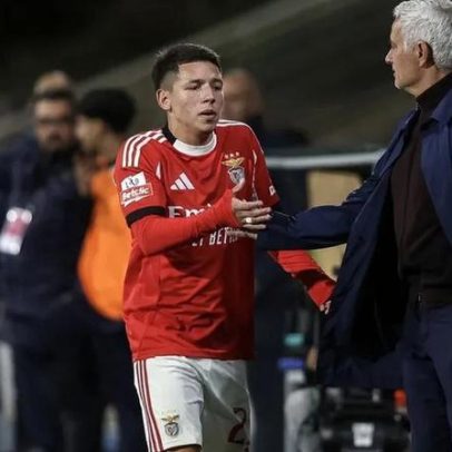 Prestianni despede-se de Mourinho: foi um prazer trabalhar consigo