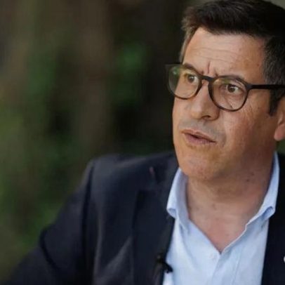 Candidato já despediu o treinador, diz Júlio Vieira de Castro