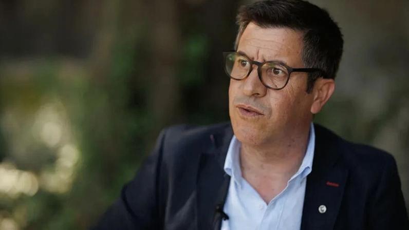 Candidato já despediu o treinador, diz Júlio Vieira de Castro
