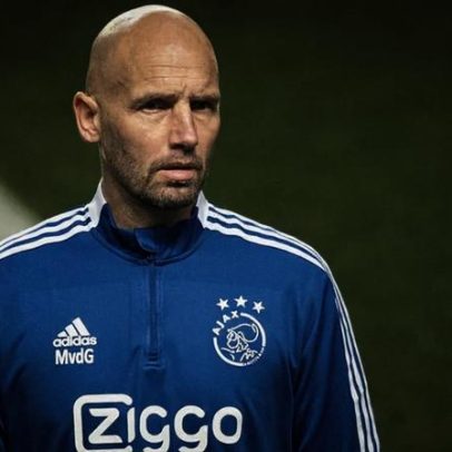 Mitchell van der Gaag passa férias no Algarve