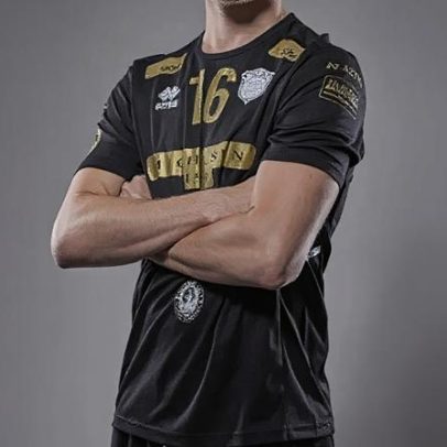 Breki Árnason, jogador islandês, apontado ao Benfica