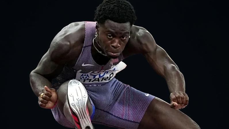 Ja'Kobe Tharp bate recorde mundial nos 110 m barreiras