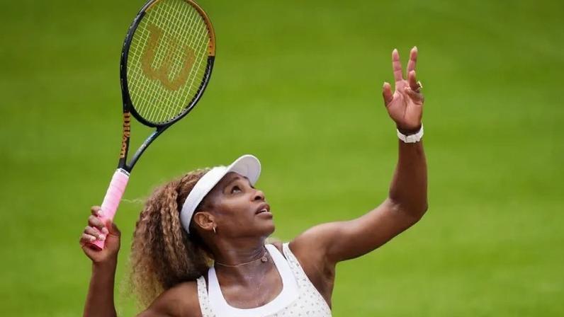 Regresso de Serena Williams interrompido pela lesão da parceira