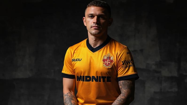 Trippier sente-se traído após apresentação no Wolverhampton