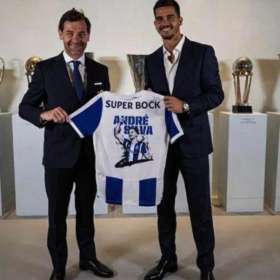 André Silva regressa ao FC Porto, afirmando que era inevitável voltar