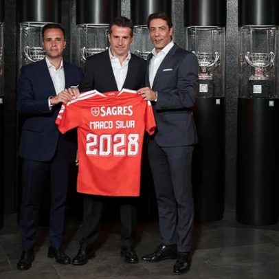 Marco Silva fecha lista de jogadores na pré-época