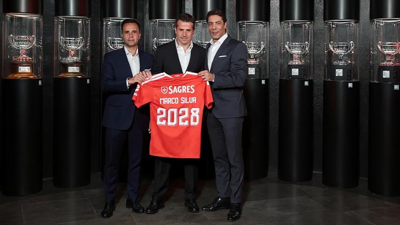 Marco Silva fecha lista de jogadores na pré-época