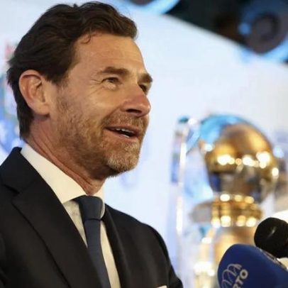 Câmara do Porto vai condecorar Villas-Boas, Jorge Costa e outras figuras do FC Porto