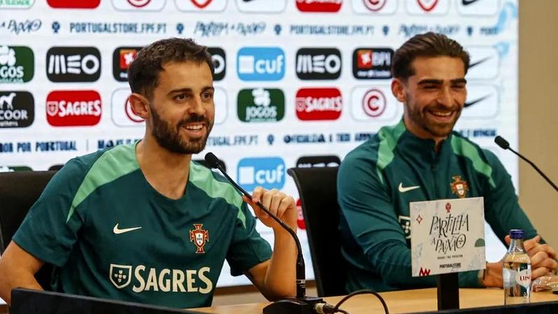 Bernardo Silva e Jota juntos na Seleção Nacional