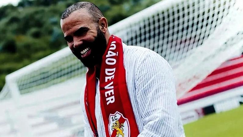 Sandro Raniere é o novo treinador do S. João de Ver