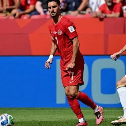 Eustáquio coloca Bednarek ao nível de Pepe, Marcano e Thiago Silva