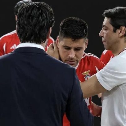 Rui Costa homenageia Diogo Rafael após o primeiro dérbi da final de hóquei
