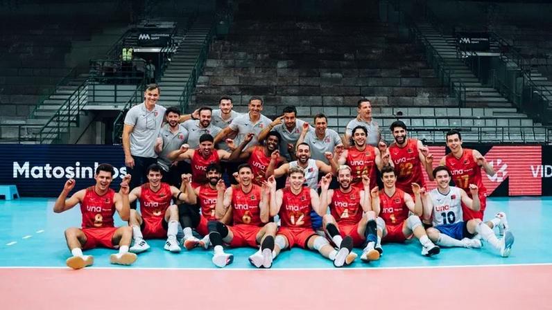 Portugal vence a Letónia na Liga Europeia de voleibol
